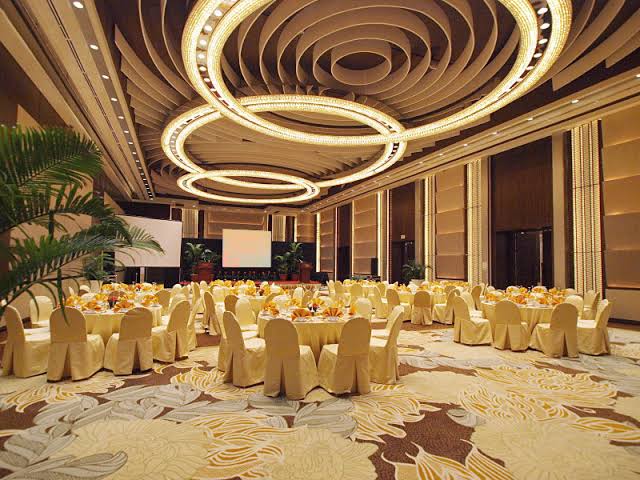 The Manila Hotel