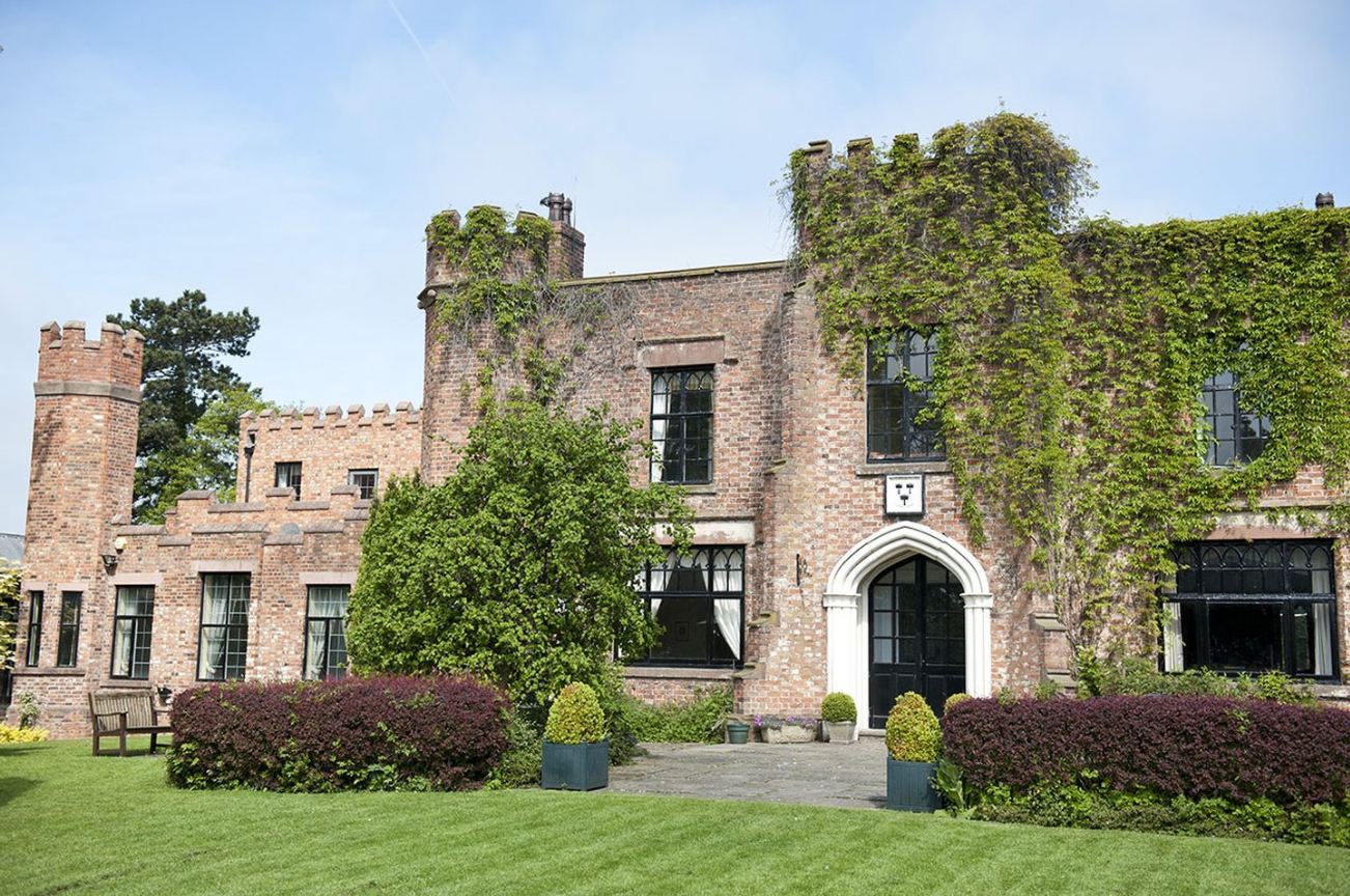 Crabwall Manor Hotel