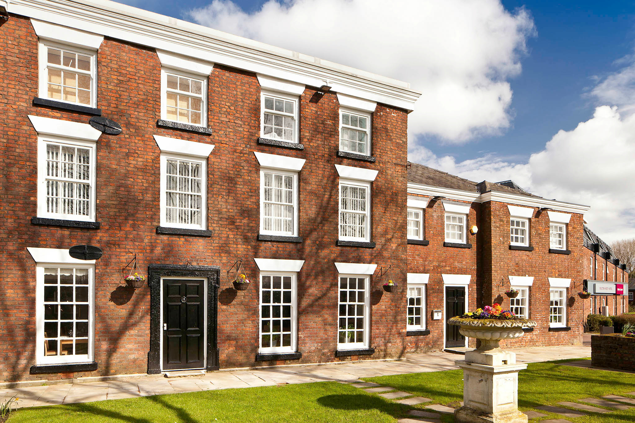 Mercure Bolton Georgian House