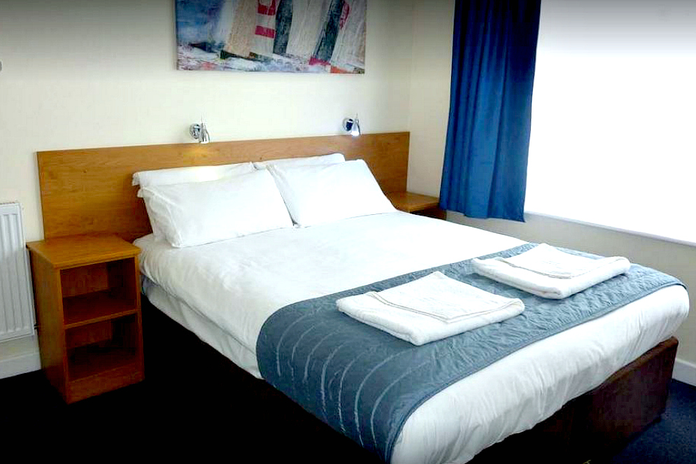 Carisbrooke Hotel