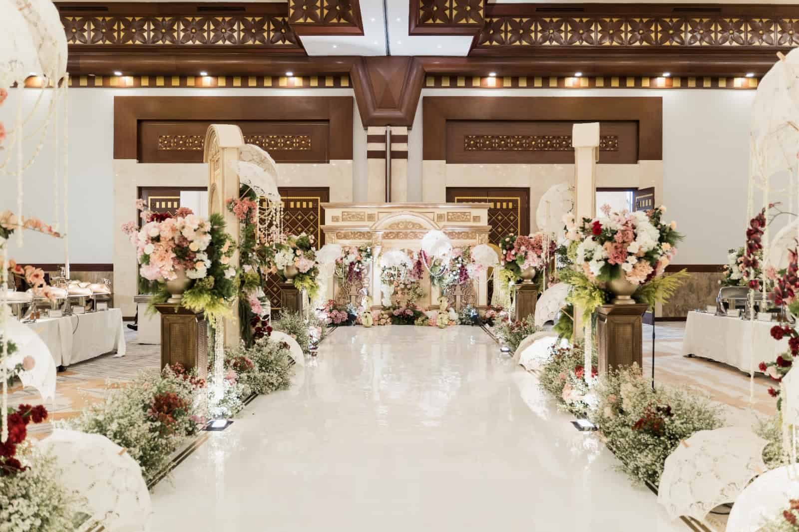 Balai Kartini photo 3