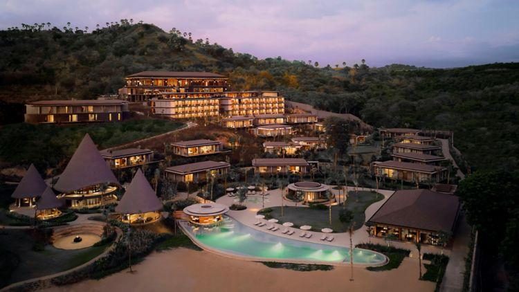 TA’AKTANA, a Luxury Collection Resort & Spa photo 2