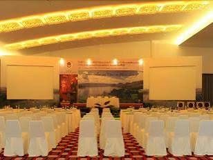 The Hill Hotel & Resort Sibolangit photo 4