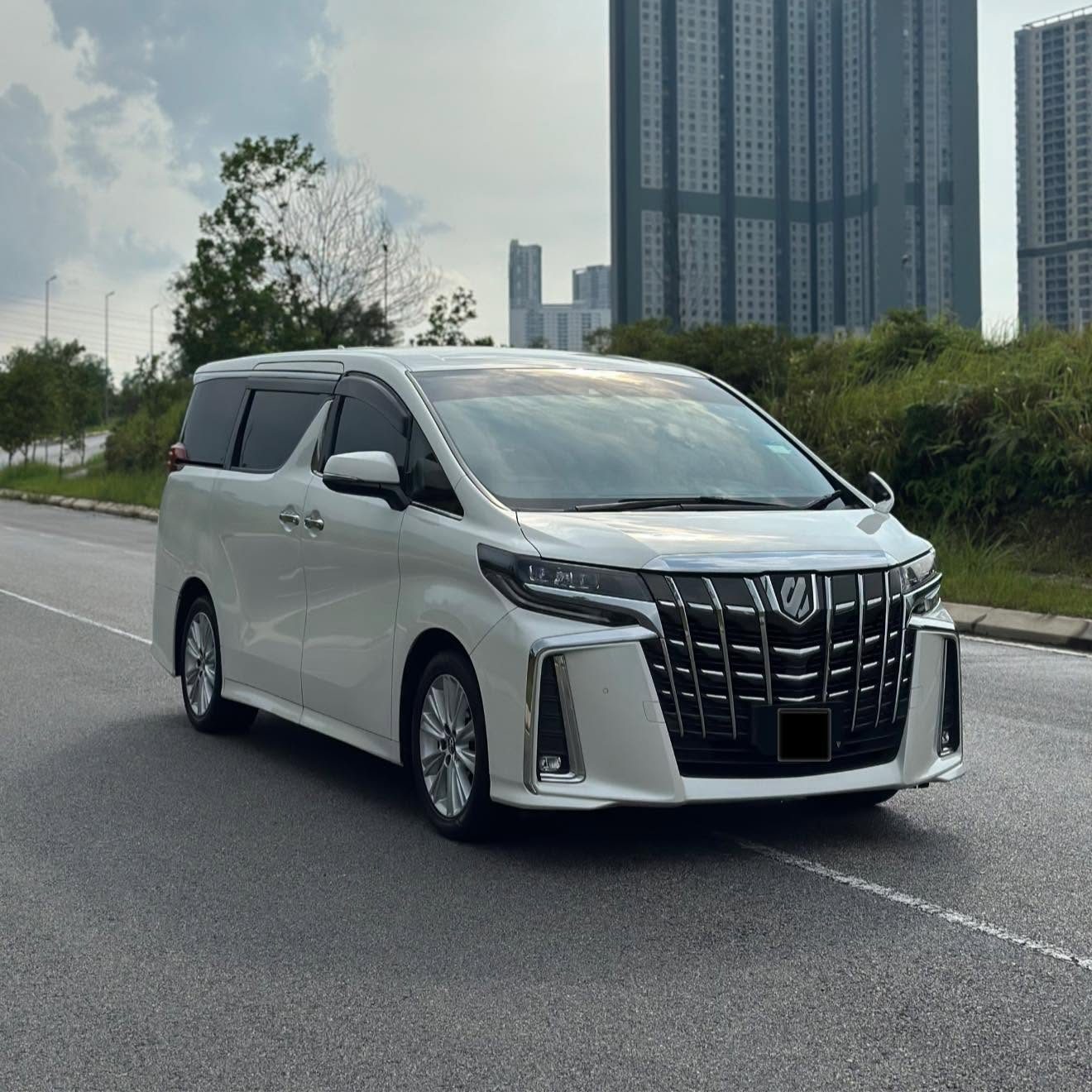 Bean MPV Car Rental Service photo 4