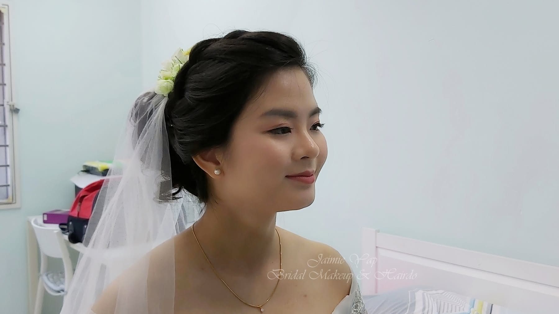 Jaimie Yap bridal makeup & hairstyling services