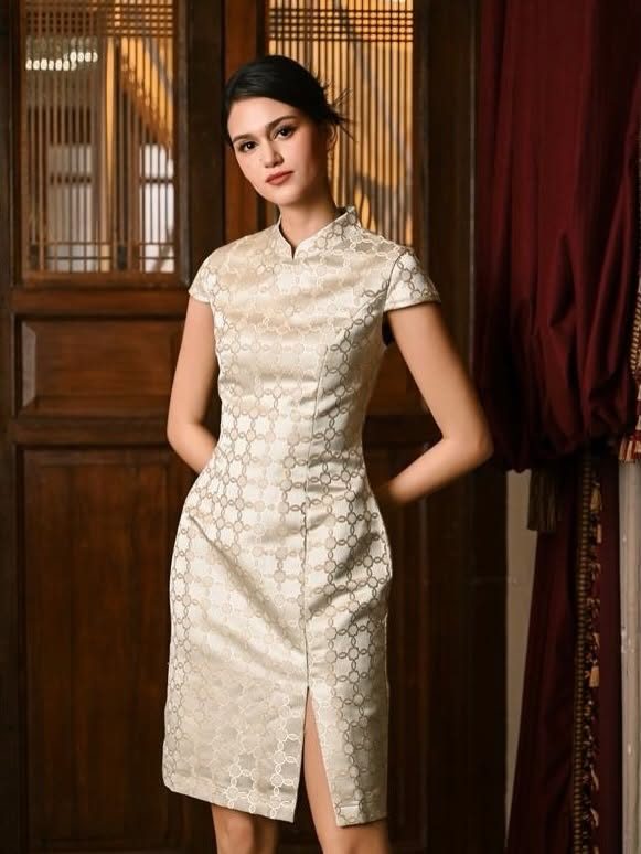 LIZZ Bridal Hair And Makeup