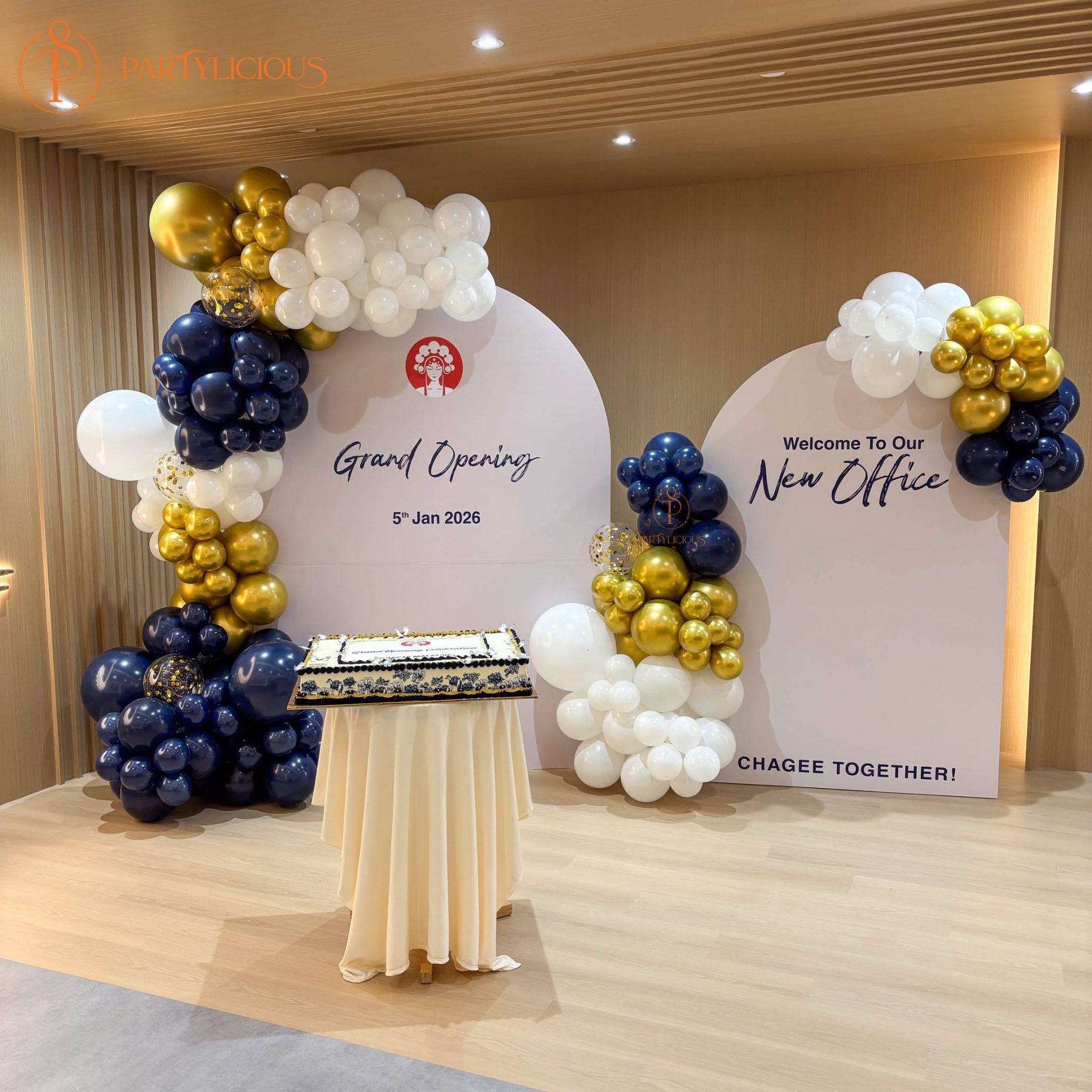 Partylicious photo 4