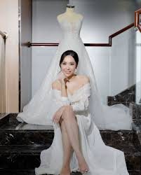 Vivian Tan photo 4