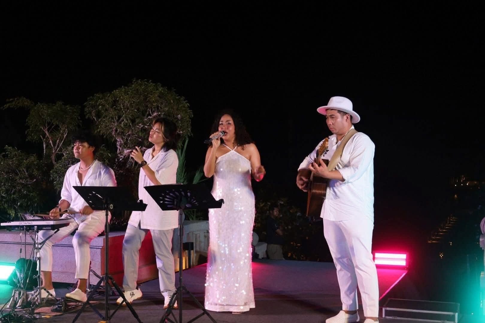 The Cactus Live Music Band photo 4