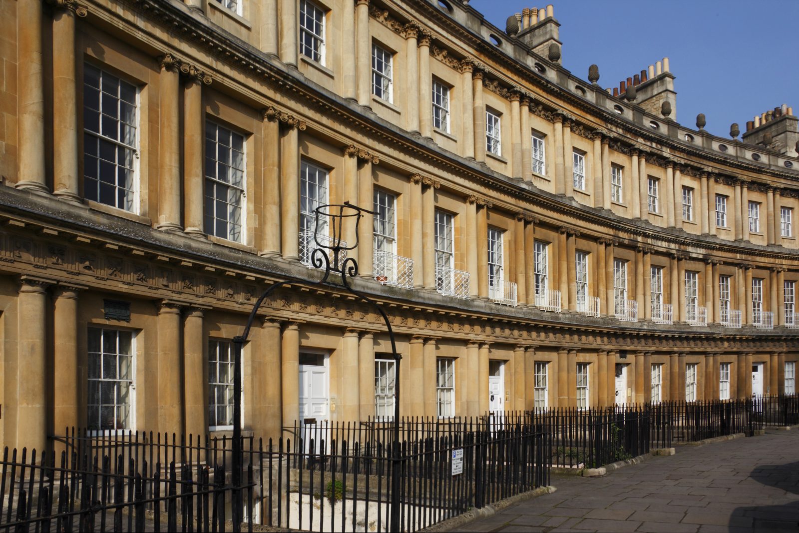 Stag & hen do Bath: activities, nightlife and practical bases