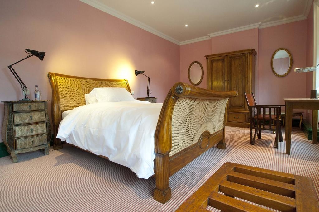 The Cleveland Tontine