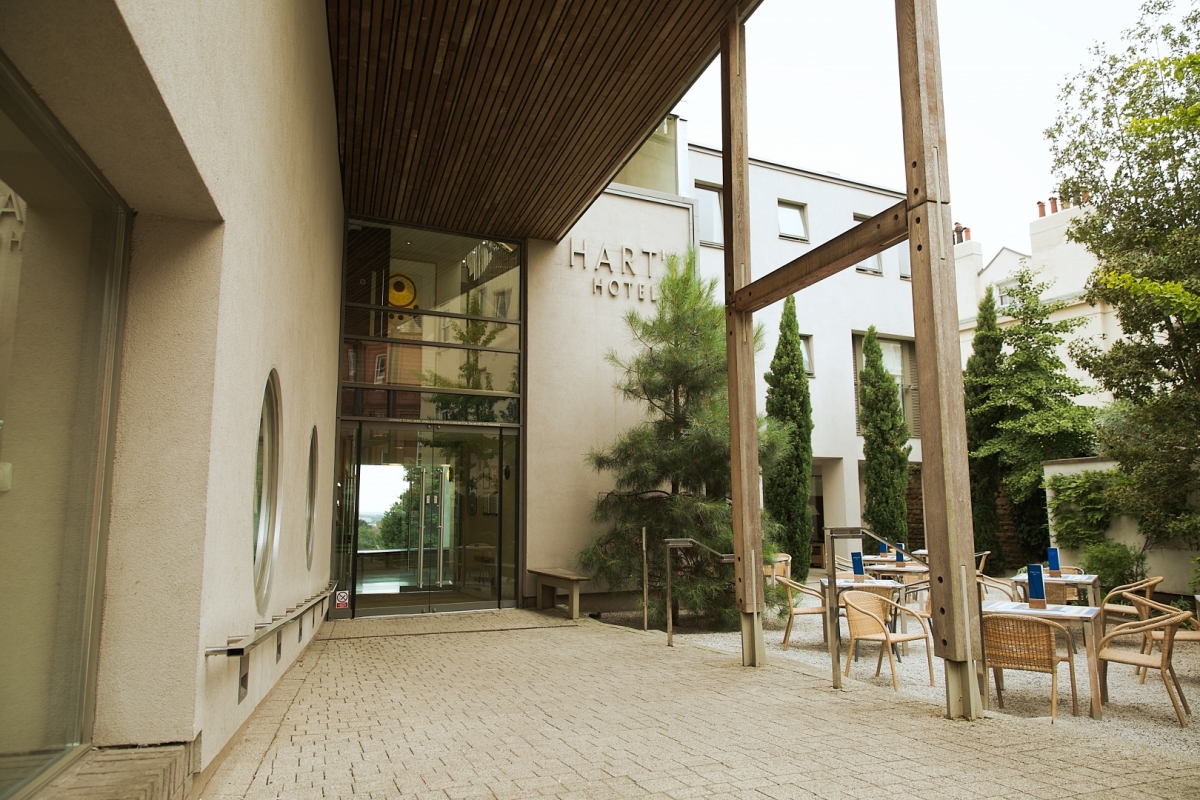 Hart's Hotel And Restaurant