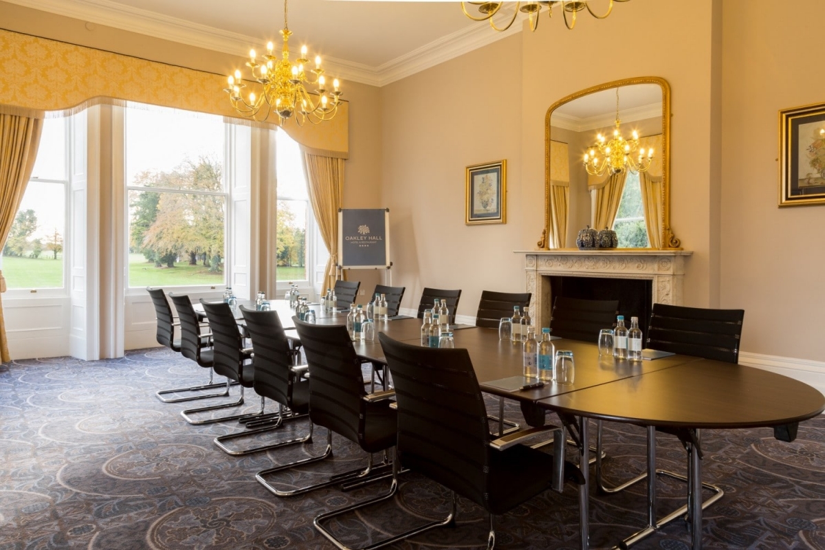 Oakley Hall Hotel