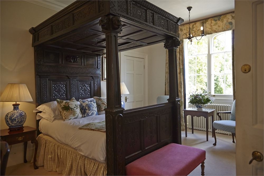 The Manor, Country House Hotel