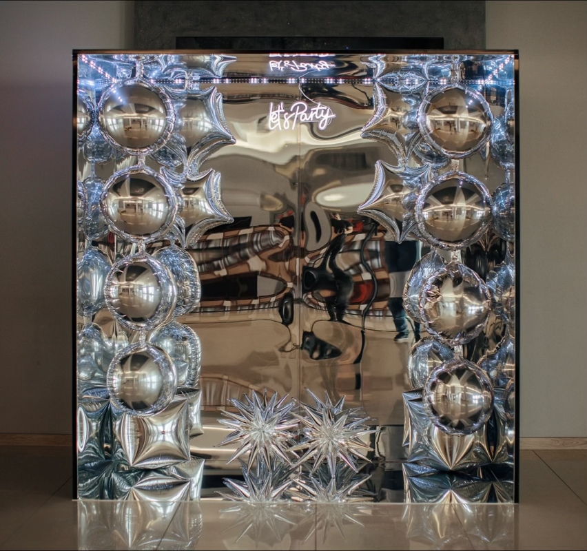 Luxury Diamond Booth 