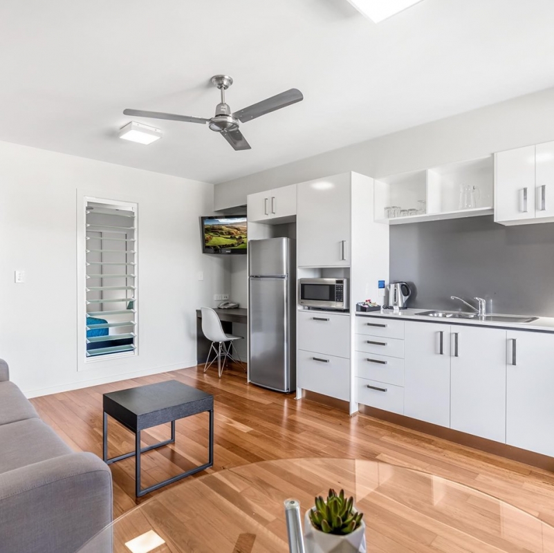 Essence Suites Taringa