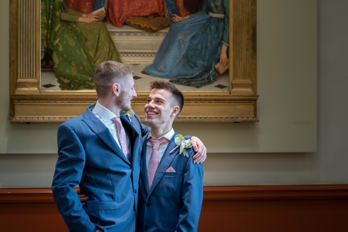 Laing Art Gallery wedding photograph by Laurence Sweeney Photography
