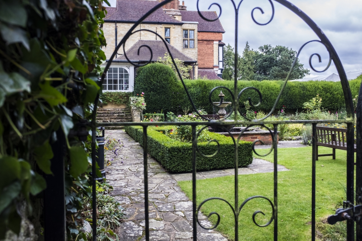 Burrows Lea Country House Wedding Venue