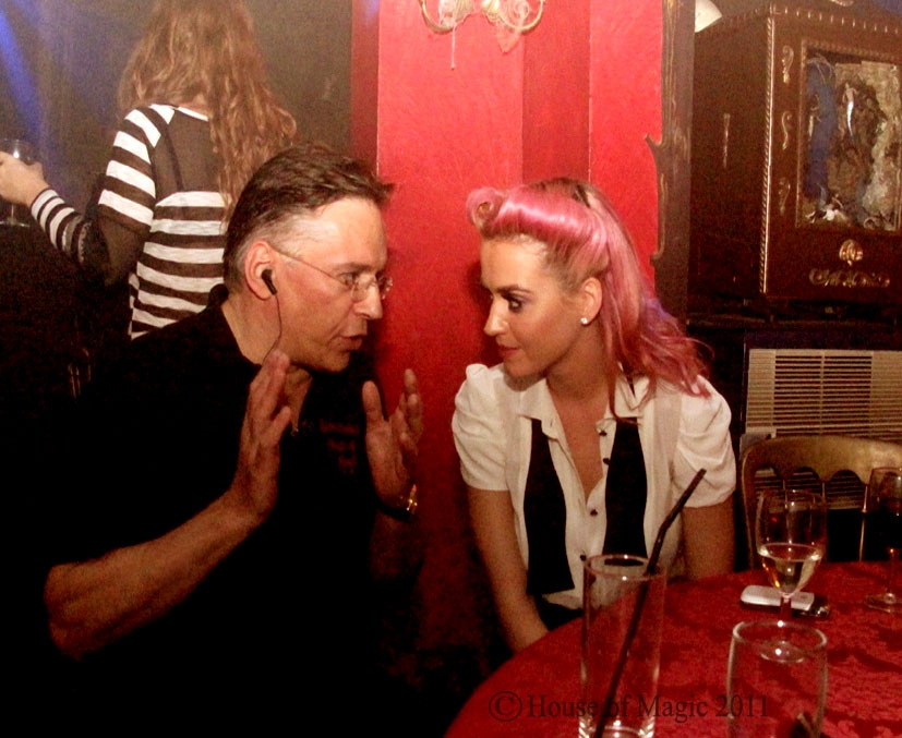 Katy _Perry at the House of Magic
