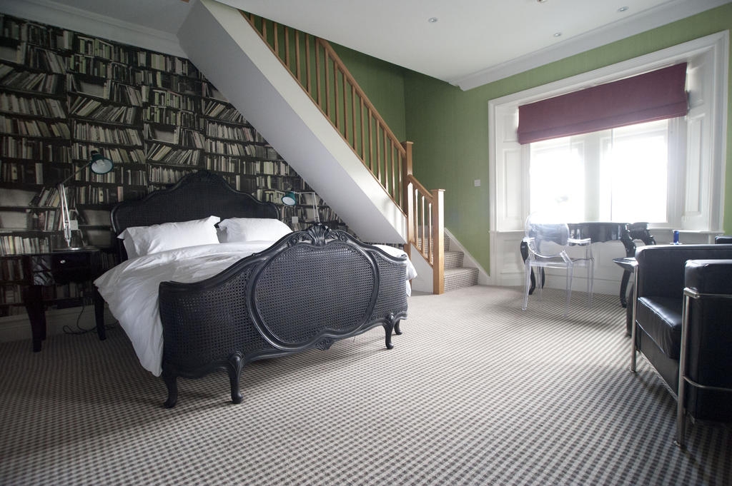 The Cleveland Tontine