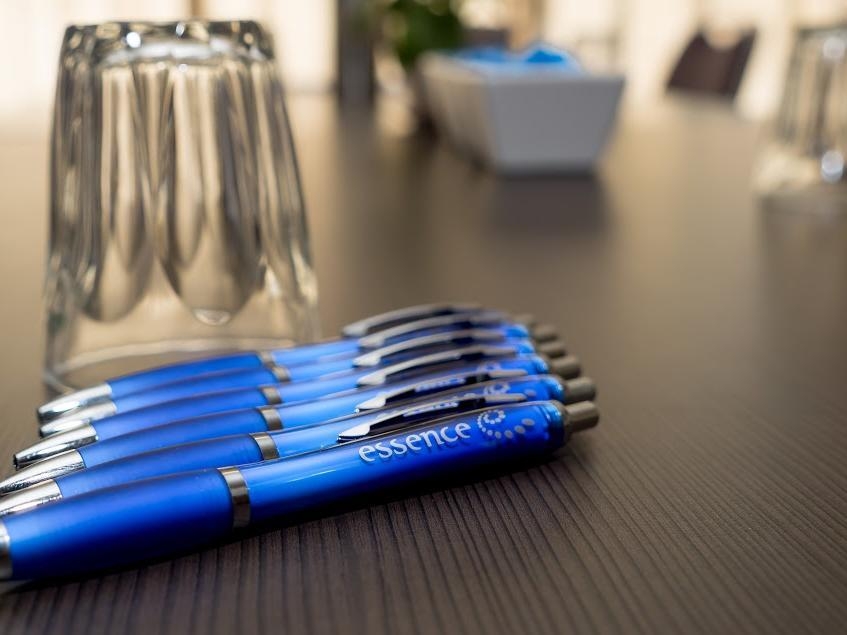 Essence Suites Taringa