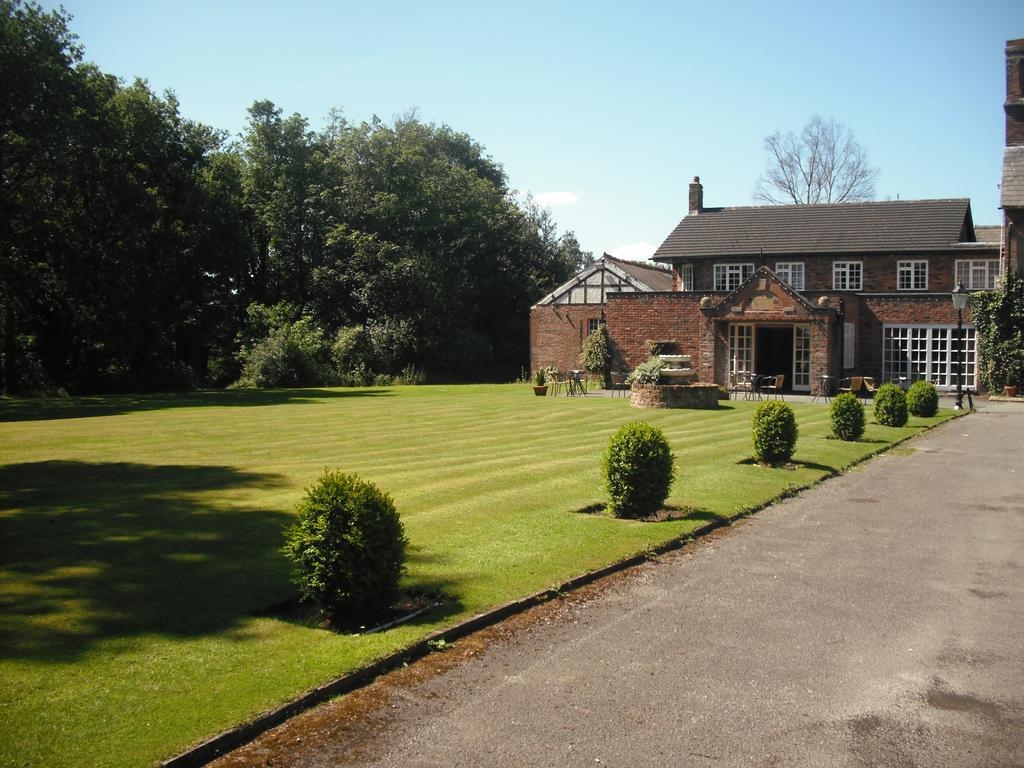 Wincham Hall Country Hotel 