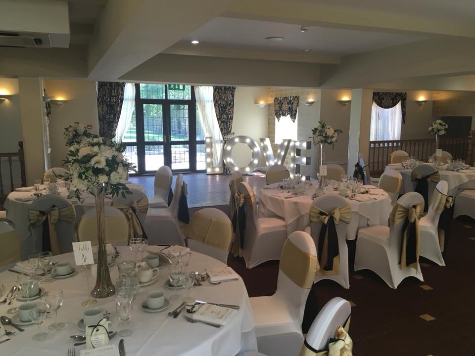 The Pear Tree Inn & Country Hotel