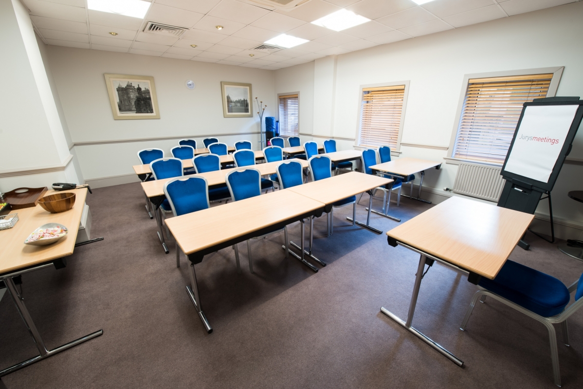 Holyrood Suite (ground floor) Maximum of 22 Classroom