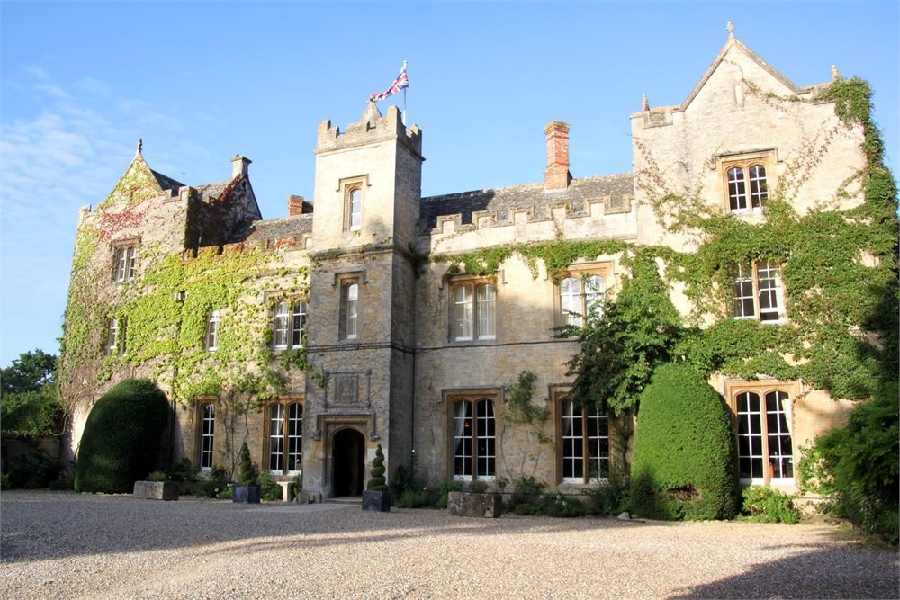 The Manor, Country House Hotel