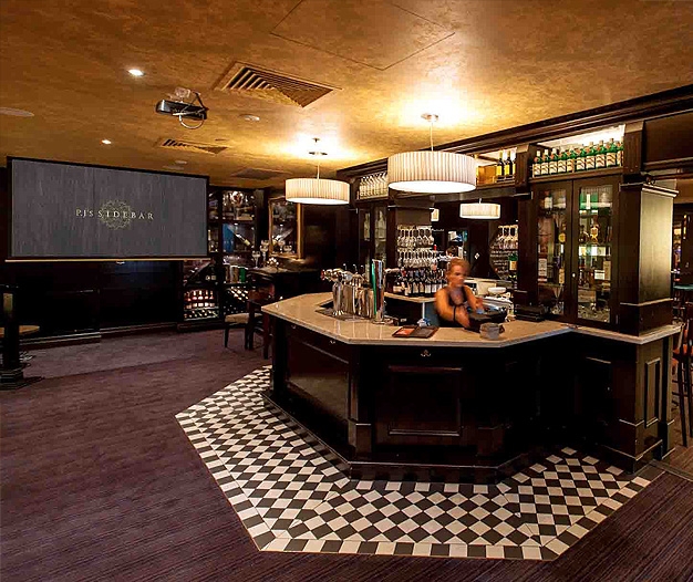 PJ O'Briens Side Bar