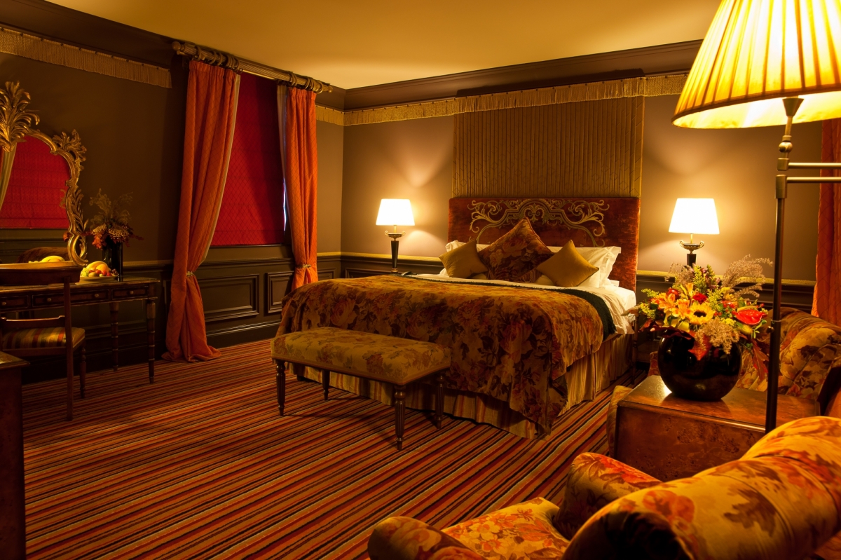 Victorian Deluxe Bedroom