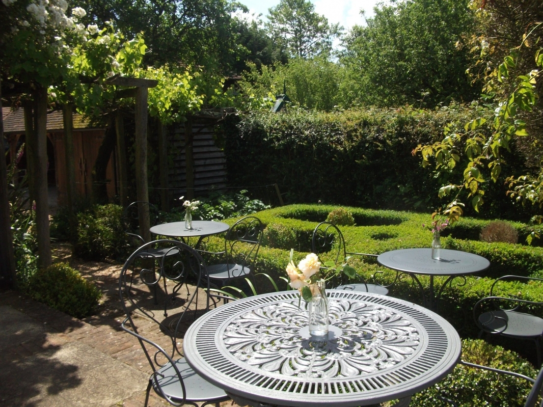 The Artisan Bakehouse 