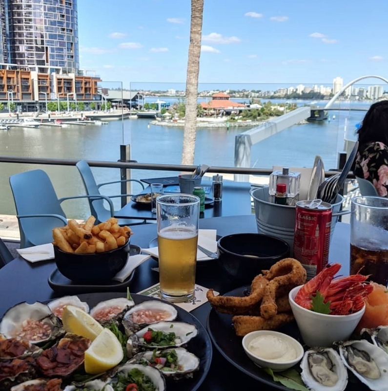 Oyster Bar Elizabeth Quay