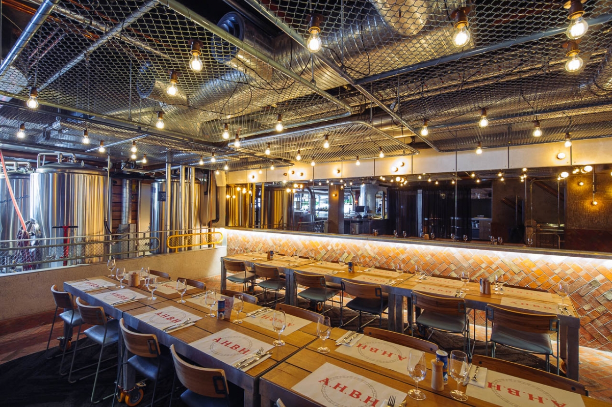 All Hands Brewing House