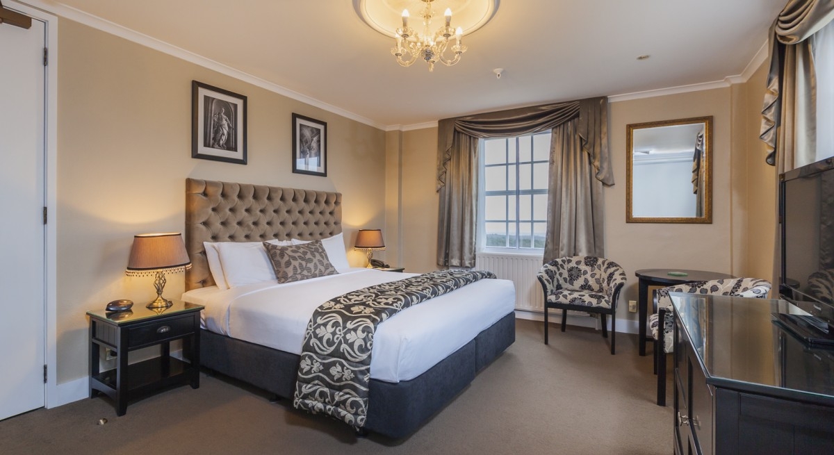 Chateau Tongariro Hotel