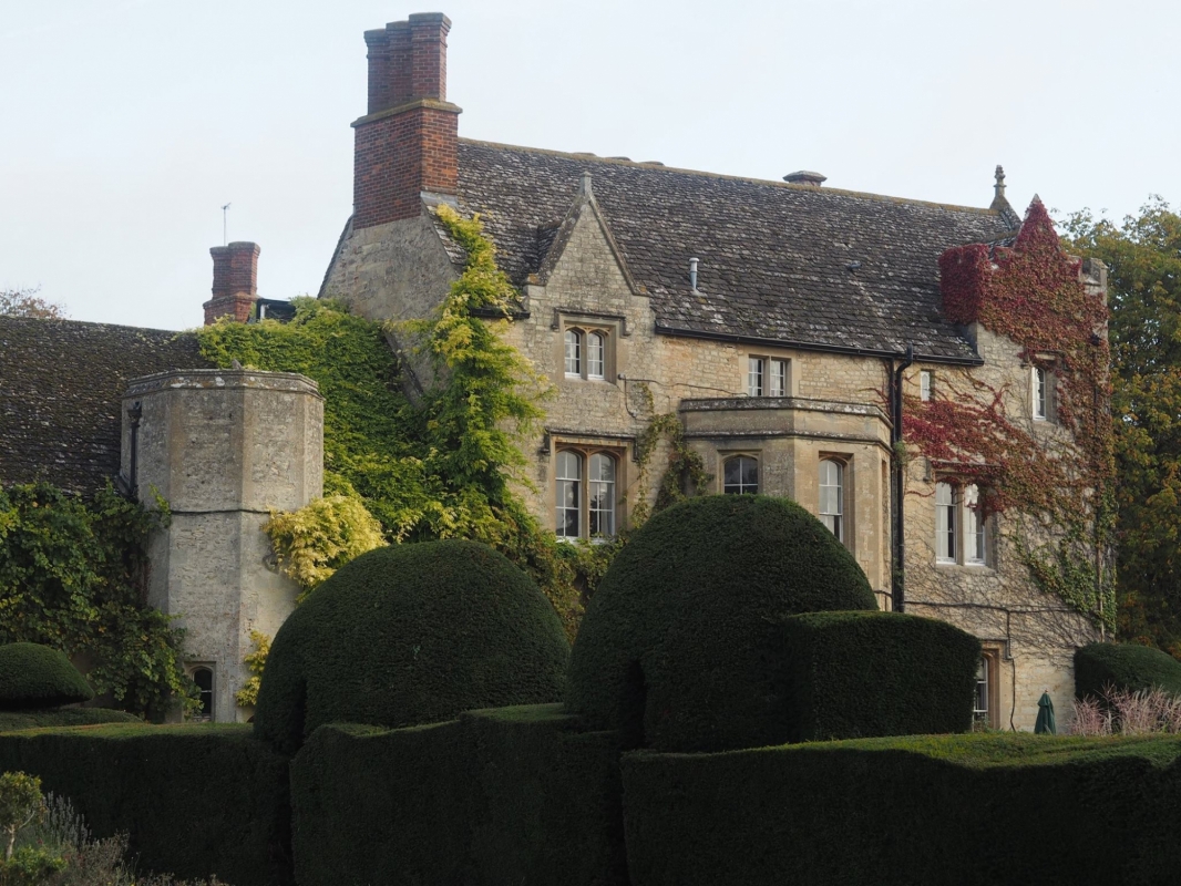 The Manor, Country House Hotel