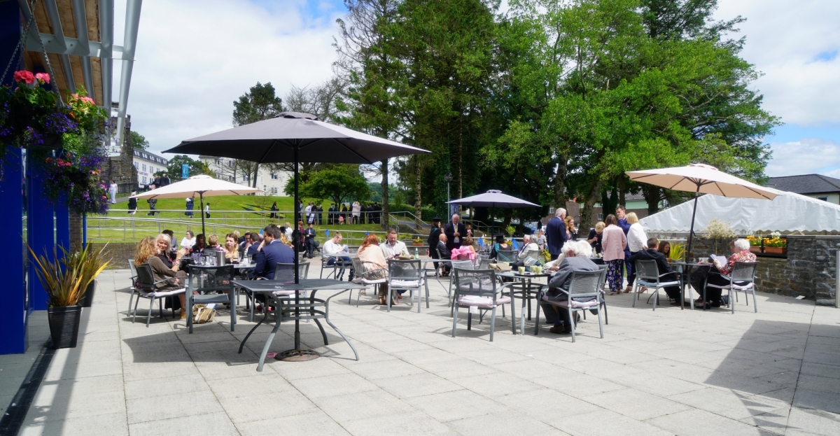 Halliwell @ Venue Wales