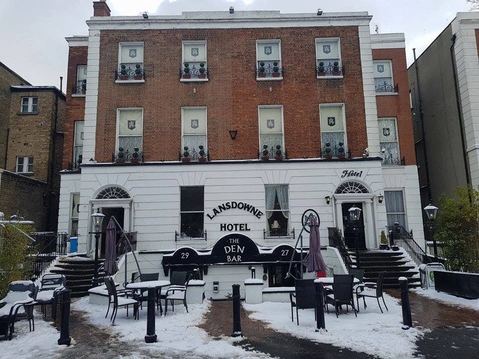 Lansdowne Hotel