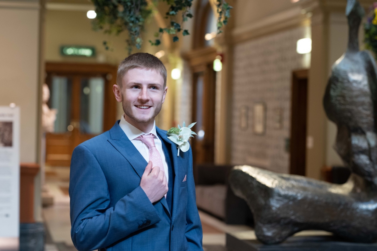 Laing Art Gallery wedding photograph by Laurence Sweeney Photography