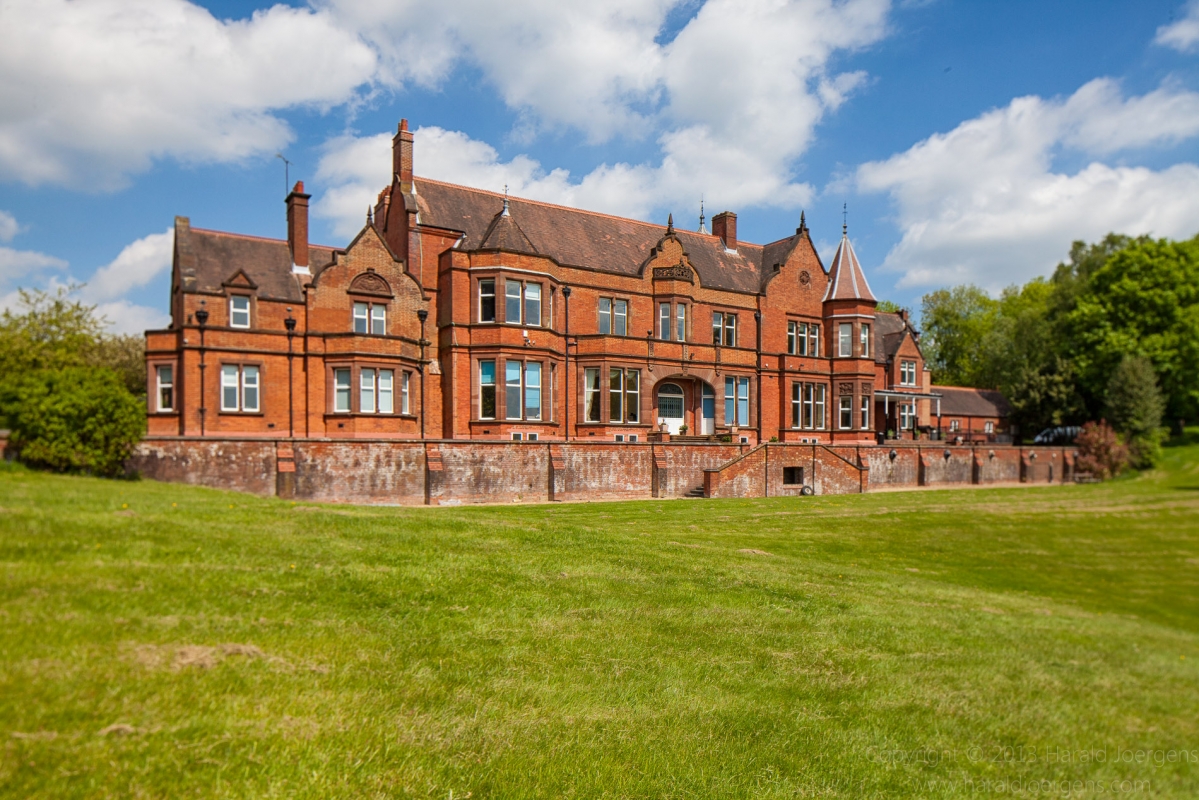 Robert Denholm House