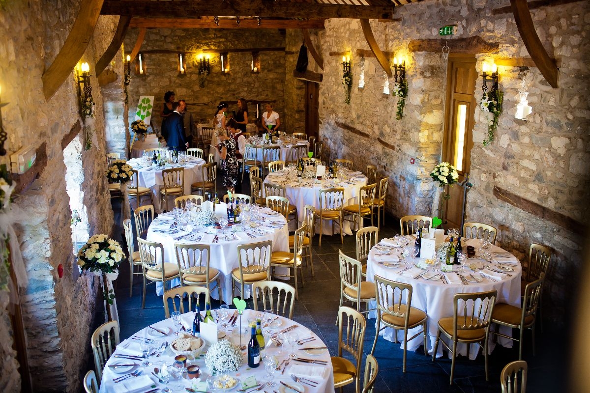 Plas Isaf Country Barn And Gardens