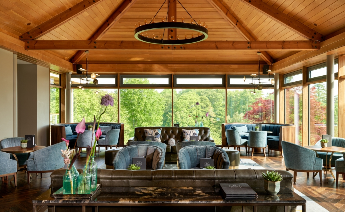 Garden Rooms and Bar