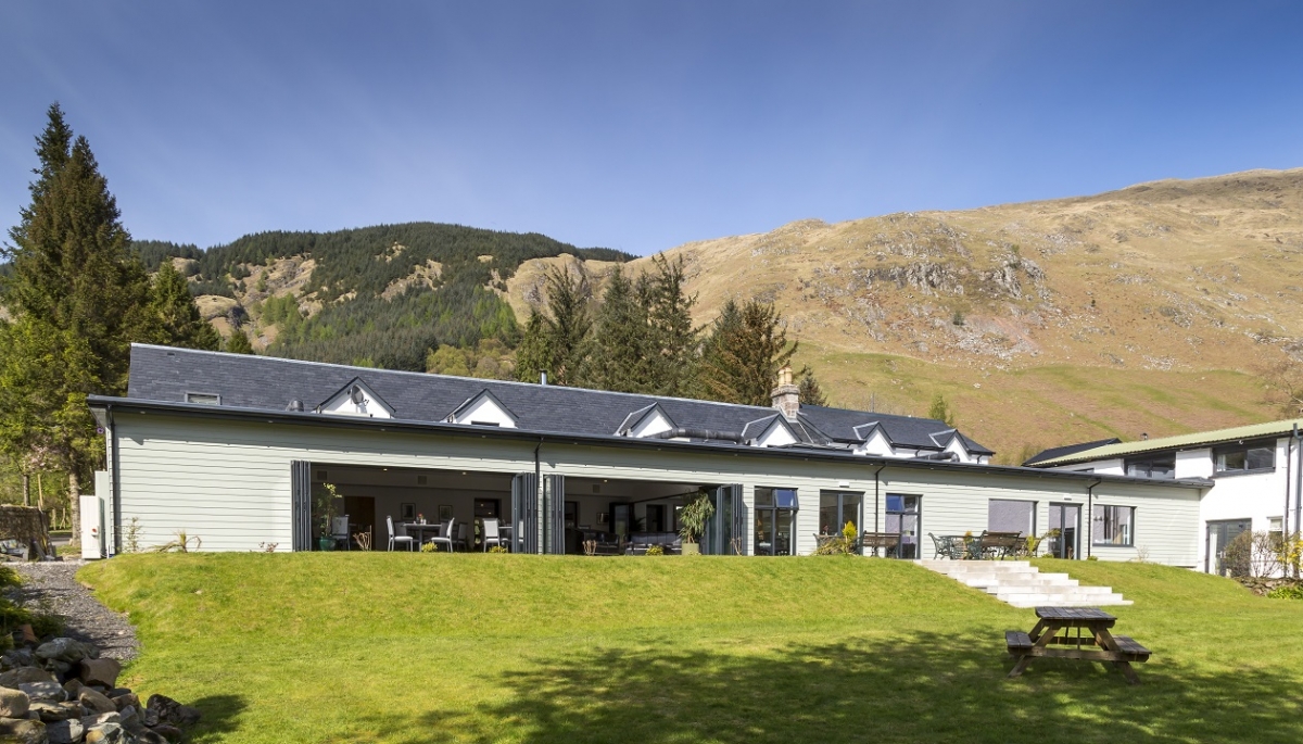 South Facing Dining Suite