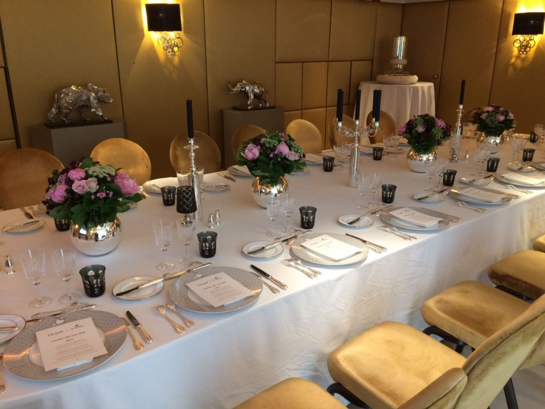 St. James's Hotel And Club 