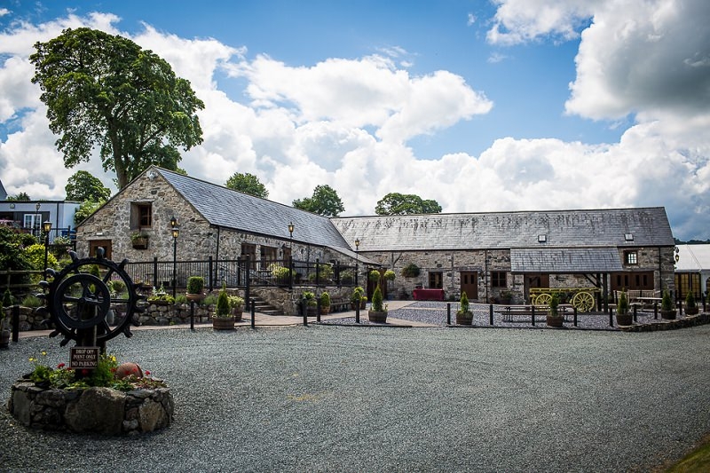 Plas Isaf Country Barn And Gardens