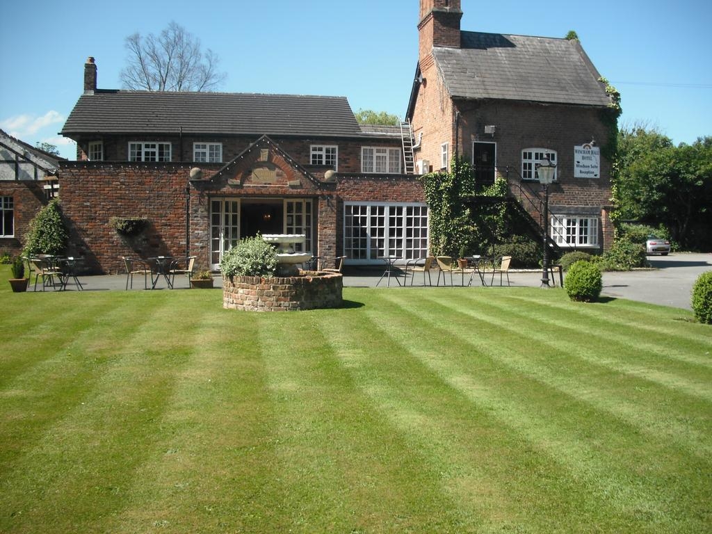 Wincham Hall Country Hotel 