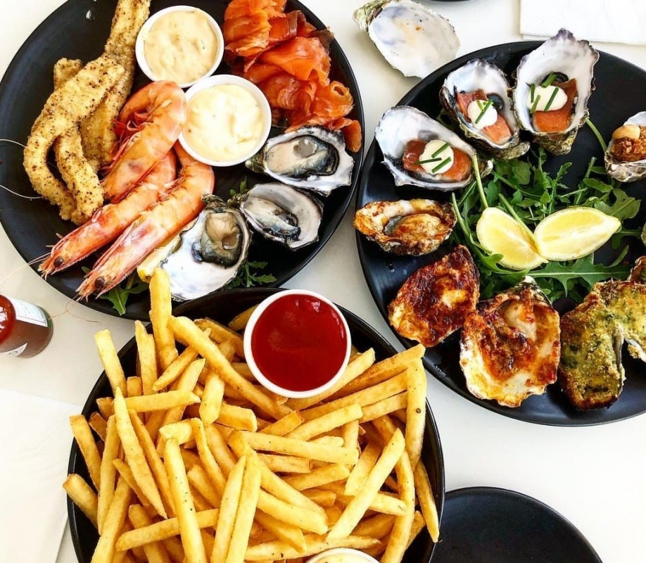 Oyster Bar Holdfast Shores