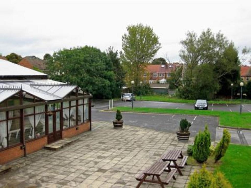 The Ravensdene Lodge Hotel