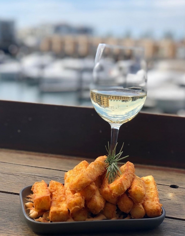 Oyster Bar Holdfast Shores