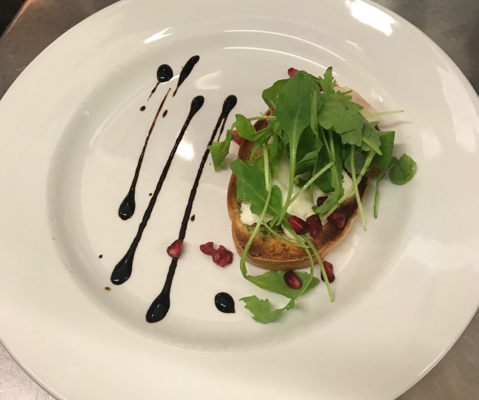 Delicious food to impress your guests. Complimentary menu tasting for Bride and Groom